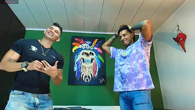 Snapshot of GendersonFit chatting on September 27, 2025, 9:21 pm GendersonFit online show from September 27, 2025, 9:21 pm