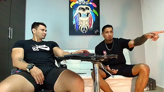 Snapshot of GendersonFit chatting on February 26, 2025, 2:16 pm GendersonFit online show from February 26, 2025, 2:16 pm