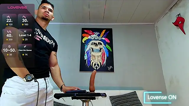 Snapshot of GendersonFit chatting on March 18, 2025, 8:26 pm GendersonFit online show from March 18, 2025, 8:26 pm