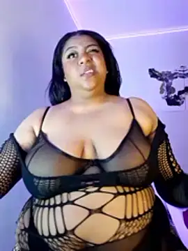 Snapshot of BiancaFollerach chatting on April 13, 2026, 3:05 pm BiancaFollerach online show from April 13, 2026, 3:05 pm