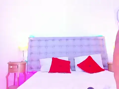 laqquishax online show from March 14, 2025, 11:00 pm