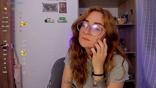 linda giggle online show from February 11, 2025, 2:46 am