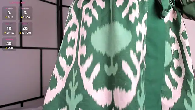 Amber Foks online show from November 29, 2025, 7:19 am