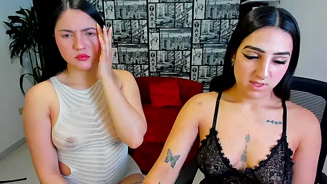 Snapshot of Isa_And_Natasha chatting on February 24, 2026, 1:56 pm Isa And Natasha online show from February 24, 2026, 1:56 pm