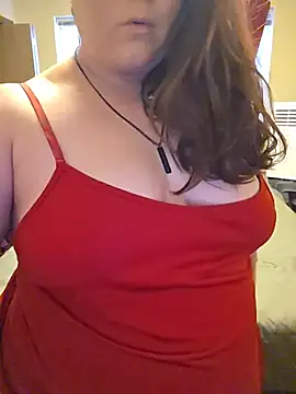Snapshot of BBWQUEENBEEE chatting on August 4, 2026, 1:54 am BBWQUEENBEEE online show from August 4, 2026, 1:54 am