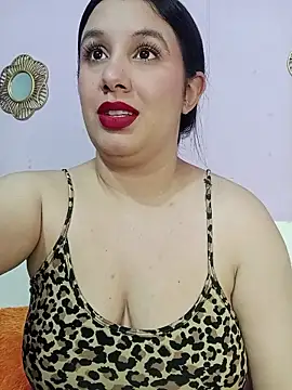 Deina bunny online show from March 28, 2026, 2:12 am