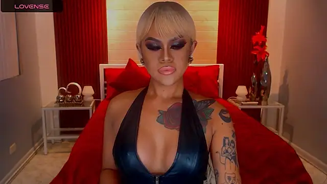 StellaStrong30 online show from November 30, 2025, 9:59 pm