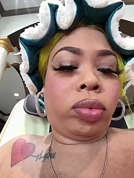 ThickAssRena online show from March 26, 2026, 5:00 pm