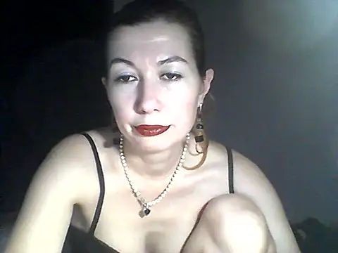 Snapshot of Olesja chatting on January 8, 2026, 7:31 pm Olesja online show from January 8, 2026, 7:31 pm