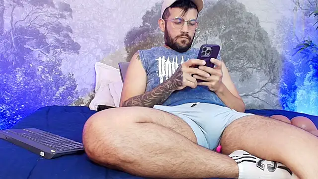 jonathan rivers online show from December 3, 2025, 1:54 pm