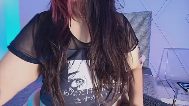 emmajohnss online show from September 9, 2025, 3:49 am