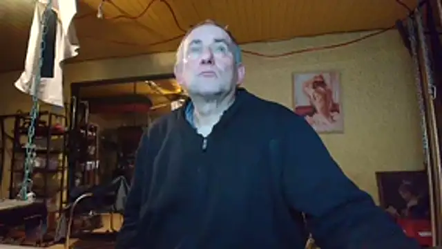 Snapshot of jeanlulu chatting on February 8, 2026, 5:43 pm jeanlulu online show from February 8, 2026, 5:43 pm
