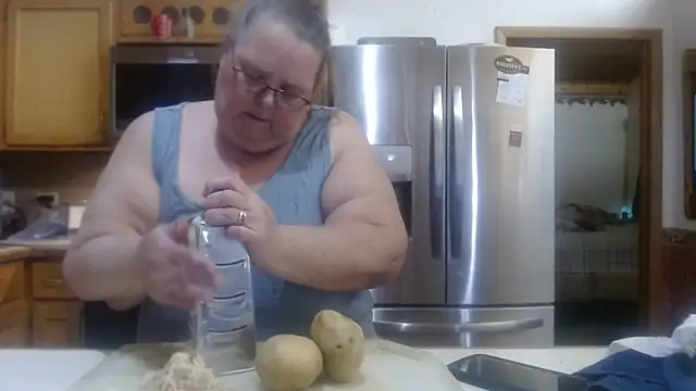 Snapshot of Hornybbw1978 chatting on October 22, 2025, 11:47 pm Hornybbw1978 online show from October 22, 2025, 11:47 pm