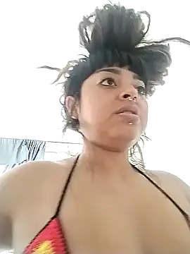 Snapshot of Weedsex_couple chatting on December 29, 2024, 4:40 pm Weedsex couple online show from December 29, 2024, 4:40 pm