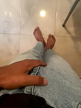 Snapshot of amyalaruz34ist chatting on October 25, 2025, 2:28 pm amyalaruz34ist online show from October 25, 2025, 2:28 pm