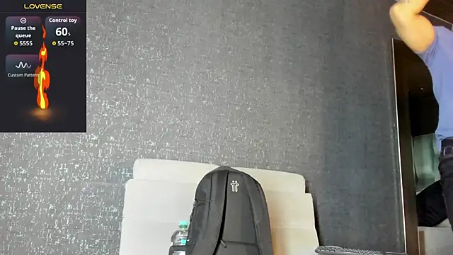 Snapshot of MarkWalker__ chatting on April 11, 2026, 9:57 am MarkWalker online show from April 11, 2026, 9:57 am