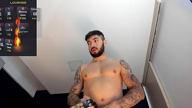 Snapshot of MarkWalker__ chatting on March 29, 2026, 9:44 am MarkWalker online show from March 29, 2026, 9:44 am