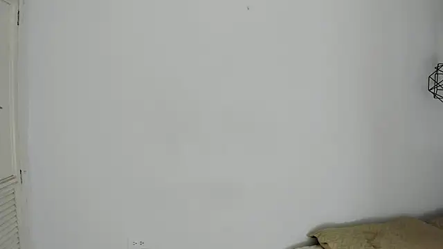 Snapshot of kristyl_paez chatting on April 14, 2026, 3:06 pm kristyl paez online show from April 14, 2026, 3:06 pm