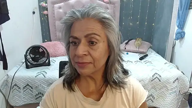 lalisha 96 online show from November 19, 2025, 11:27 pm