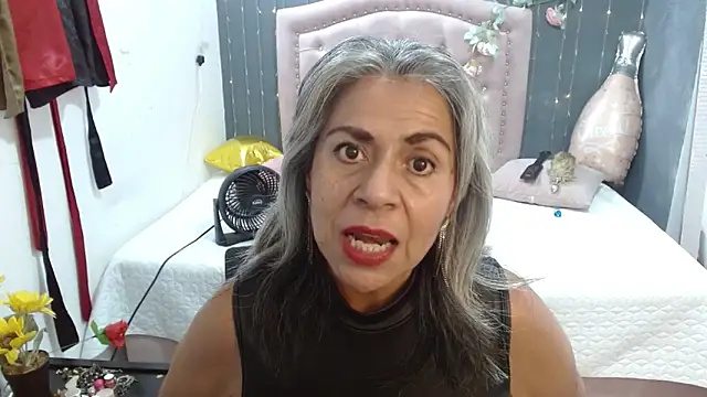 Snapshot of lalisha_96 chatting on May 6, 2026, 11:53 pm lalisha 96 online show from May 6, 2026, 11:53 pm