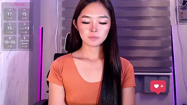 Snapshot of Itsme_claire chatting on January 19, 2026, 12:25 am Itsme claire online show from January 19, 2026, 12:25 am