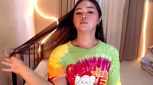 Itsme claire online show from March 13, 2025, 7:09 am