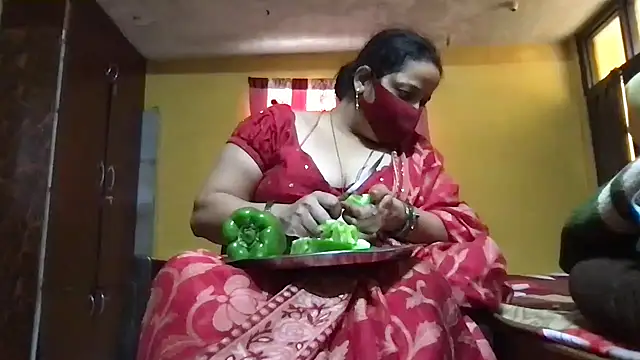 Riyasingh9 online show from April 10, 2026, 3:46 am