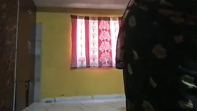 Riyasingh9 online show from April 4, 2026, 3:46 am