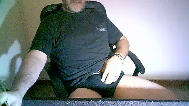 Greek Passion online show from November 12, 2025, 3:49 pm