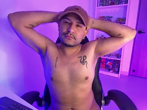 Snapshot of nicolas_cox chatting on April 15, 2026, 11:16 pm nicolas cox online show from April 15, 2026, 11:16 pm