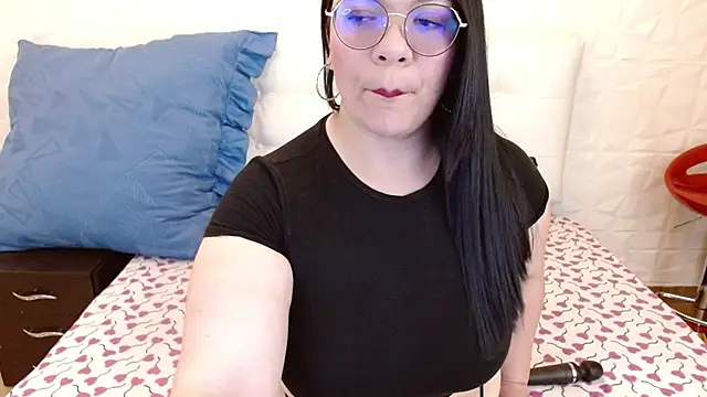 Angiee BBW online show from October 24, 2025, 7:35 pm