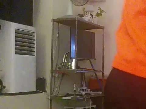 Snapshot of dan_ny94 chatting on February 27, 2026, 6:08 pm dan ny94 online show from February 27, 2026, 6:08 pm