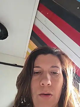 Lina lou4 online show from February 18, 2026, 9:06 am