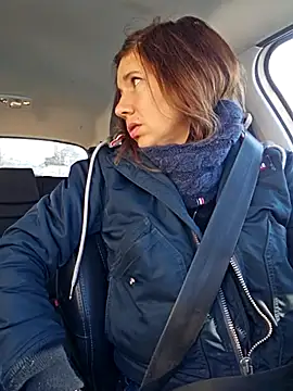 Lina lou4 online show from March 2, 2025, 9:32 am