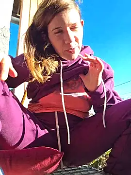 Lina lou4 online show from December 14, 2025, 12:44 pm