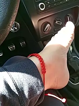 Snapshot of monyhoy chatting on November 14, 2025, 6:00 pm monyhoy online show from November 14, 2025, 6:00 pm