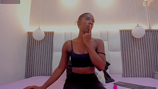 Snapshot of tyra_jackson chatting on September 25, 2025, 11:49 am tyra jackson online show from September 25, 2025, 11:49 am