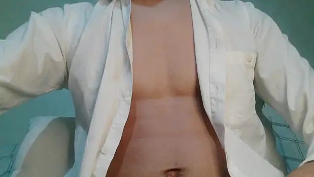 roccosif696 online show from February 15, 2026, 12:33 am