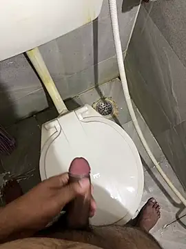 Snapshot of Rahuldhe22 chatting on December 30, 2024, 9:08 pm Rahuldhe22 online show from December 30, 2024, 9:08 pm