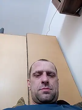 Roman0798 online show from February 15, 2025, 11:06 am