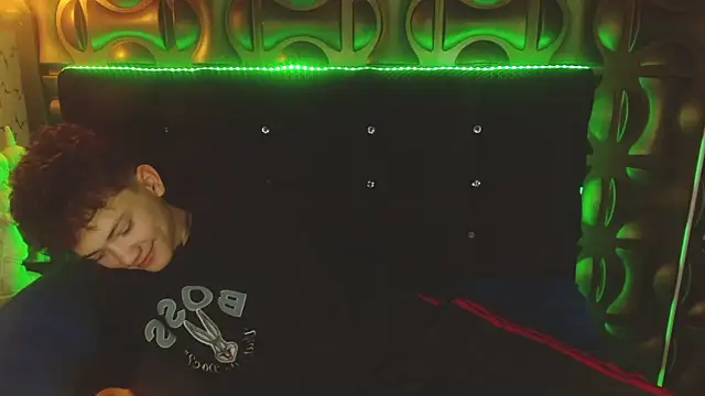 cruz dante online show from April 20, 2026, 7:04 pm