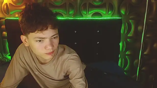 cruz dante online show from April 24, 2026, 7:27 pm