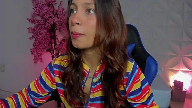 cora 22 online show from March 26, 2026, 1:20 pm