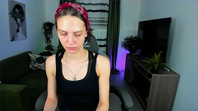 Snapshot of EmilyWilden chatting on January 16, 2025, 8:33 am EmilyWilden online show from January 16, 2025, 8:33 am