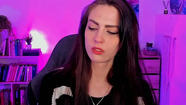 Snapshot of EmilyWilden chatting on February 14, 2025, 11:53 am EmilyWilden online show from February 14, 2025, 11:53 am