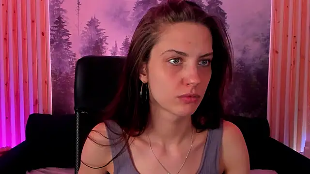 Snapshot of EmilyWilden chatting on March 10, 2025, 11:23 am EmilyWilden online show from March 10, 2025, 11:23 am