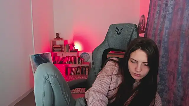 Snapshot of EmilyWilden chatting on September 23, 2025, 5:14 am EmilyWilden online show from September 23, 2025, 5:14 am