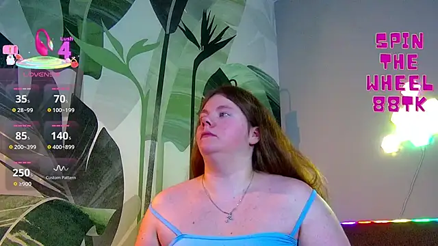 RubyValen online show from December 3, 2025, 1:06 am