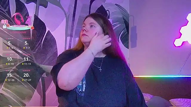 Snapshot of RubyValen chatting on April 7, 2026, 1:07 am RubyValen online show from April 7, 2026, 1:07 am