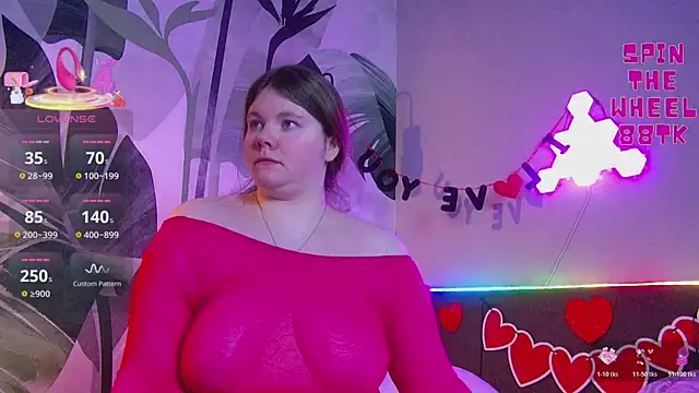 Snapshot of RubyValen chatting on February 14, 2026, 1:17 am RubyValen online show from February 14, 2026, 1:17 am